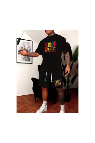Erkek Siyah''renkli Built Different Baskılı'' Basic Oversize T-shirt- Şort Takım Strup0000000000014