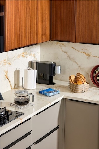 Edora Home 4'lü Gümüş Servis Sunum Seti, Peçetelik, Kağıt Havluluk, Ekmeklik, Nihale - Metal Paslanmaz