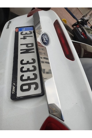 Ford Focus 3 Sedan 2012 2017 Bagaj Çıtası Paslanmaz Çelik Krom