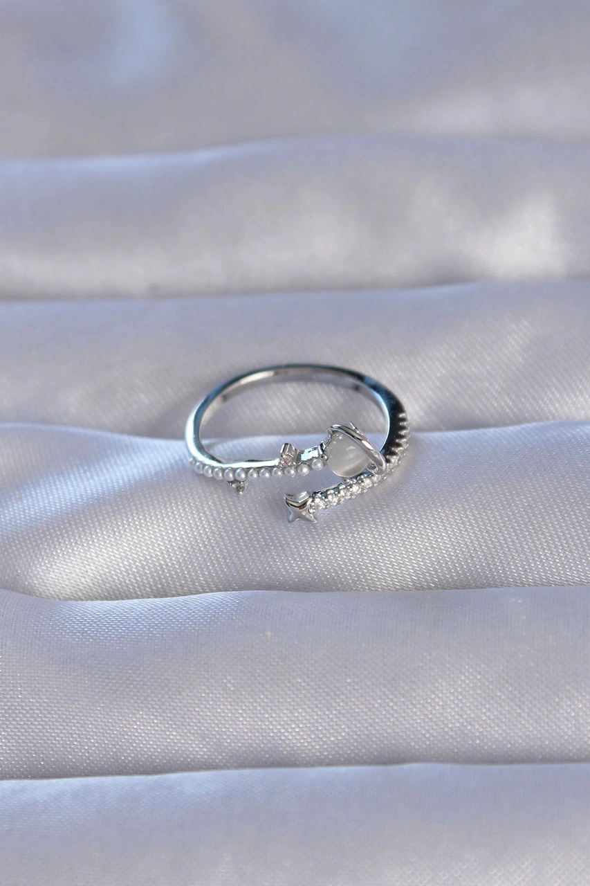 Dodes Pirinç Gümüş Renk Zirkon Taşlı İncili Satürn Model Ayarlanabilir Yüzük Tg27byk3222 Çok Renkli