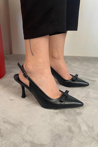 Preshley Kadın Madame Siyah Cilt Fiyonk Detaylı Arkası Acık 9 Cm İnce Topuklu Ayakkabı Siyah