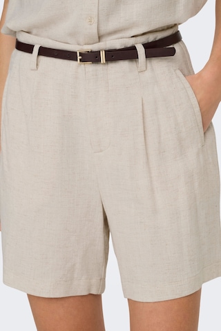 Only Onlsiesta Keten Karışımlı Regular Fit Kemer Detaylı Short Bayan Short 15367413 Taş