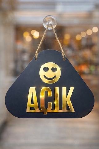 Ahşap Üzeri Gold Aynalı Pleksi Emoji Figürlü Açık-kapalı Tabelası