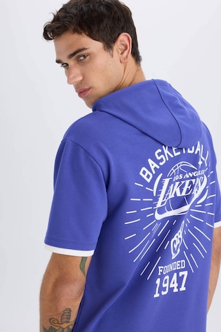 DeFactoFit NBA Los Angeles Lakers Oversize Geniş Kalıp Kapüşonlu Sırt Baskılı Kısa Kollu Tişört B3895AX25SPPR488