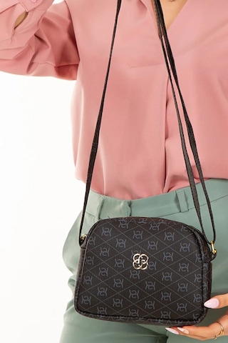 Bizoon Np286 Kadın, Desenli Çapraz Askılı Omuz Çantası 20x15x6 Cm Kahve