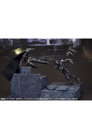 Batman & Arkham Knight 2 Pack Artfx+ Statue Set
