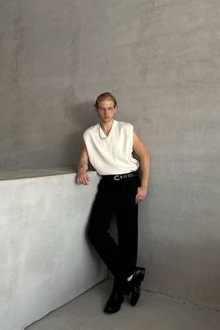 Erkek V Yaka Oversize Süveter Ekru