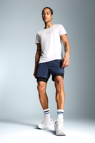 DeFactoFit Slim Fit Dar Kesim Sporcu Taytlı Şort E2759AX25SMNV94
