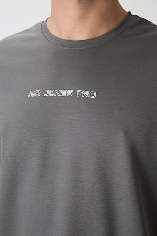 Air Jones Tommy Life Koyu Gri Pamuklu Kalın Yüzeyi Dokulu Oversize Fit Baskılı Erkek T-shirt - 88364 Koyu Gri