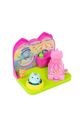 Gabby's Dollhouse Deluxe Room Oyun Seti, Yavru Deniz Gergedanı, Mobilya Parçaları Ve Tematik Aksesuarlar İle Parti Odası, 3 Yaş Ve Üzeri Abanoz - Beyaz