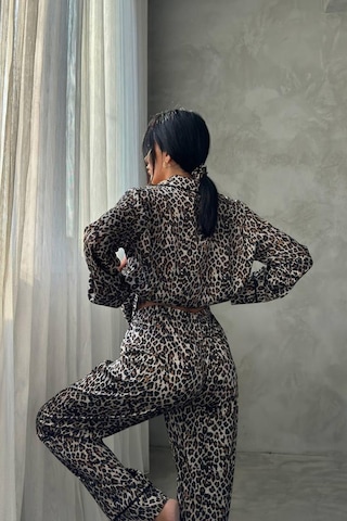 Yeşil Leopar Dijital Baskılı Uzun Saten Pijama L Yeşil - Gri
