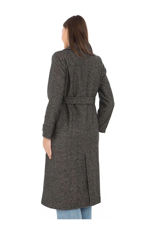 Kadın Balık Sırtı Yünlü Dokuma Kaşe Kaban Kruvaze Yaka, Kuşaklı, Cepli, Astarlı Uzun Boy Tesettür Kahverengi