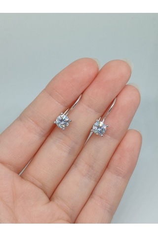 925 Ayar Gümüş Kanca Model Tek Taş Küpe Zarif Ve Şık Tasarım Gümüş