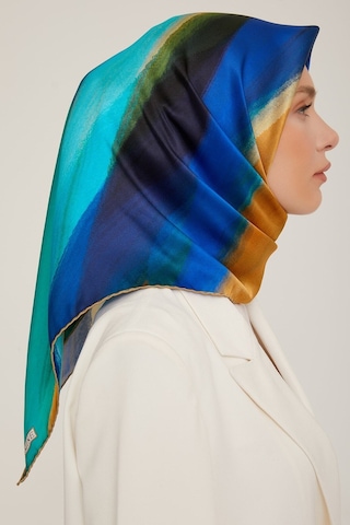 Armine 90 90 Sura Ipek Eşarp Gold Yeşil Saks Mavi Kahve
