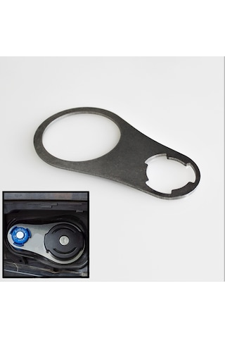 Opel Combo Adblue Mazot Kapağı Kilitleme Parçası