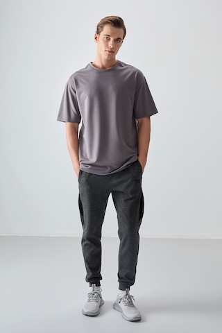 Air Jones Tommy Life Koyu Gri Pamuklu Kalın Yumuşak Dokulu Oversize Fit Basic Erkek T-shirt - 88377 Koyu Gri