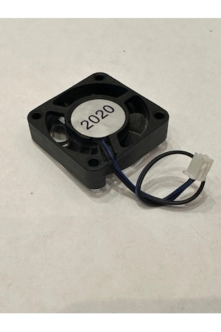 4 Cm 12 Volt Fan 12 Volt 4 Cm Fan 10 Cm Kablo 4x4x1 Cm Siyah