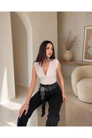 İkales Vatkalı Kolsuz V Yaka Drapeli Crop Bluz Likralı Fit Gri