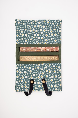 Kitap Ve Defter Kılıfı Papatya Desenli Çok Bölmeli Kumaş Organizer 19x26 Cm