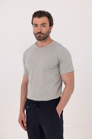 Sabri Özel Gri %100 Pamuk Bisiklet Yaka Düz Renk Basic T-shirt