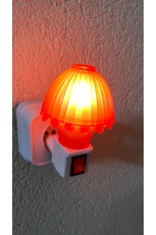Nostaljik Mantar Tip Gece Lambası Kendinden Fişli Çıt Çıt Anahtarlı 7 Watt Akkor Ampullü Kırmızı