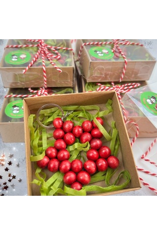 Yılbaşı -yeni Yıl Hediyesi Kutulu Kırmızı Ahşap Yıldız Anahtarlık 1 Adet