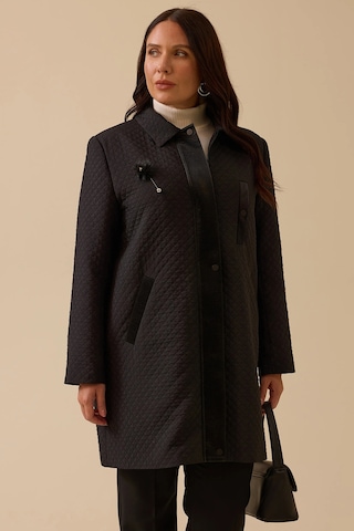 Galaxi Kadın Büyük Beden Aksesuar Detaylı Kapitone Kap 4007 Siyah Siyah