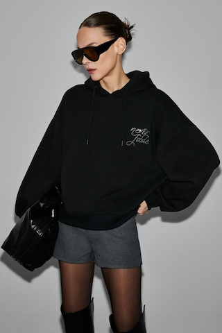 Grımelange Asterelle Kadın Pamuklu İçi Polarlı Oversize Kapüşonlu Sırtcı Patch Detaylı Siyah Sweatsh Siyah