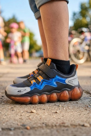 In Step Thunder Işıklı Görünümlü Ortopedik Tabanlı Erkek Çocuk Spor Ayakkabı Lacivert