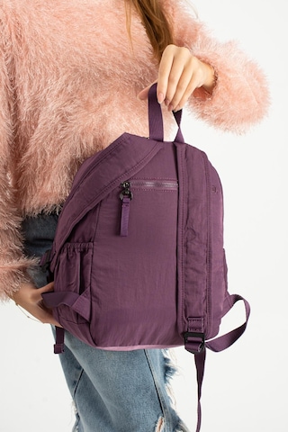 Yumuşak Dokulu Ultra Hafif, Esnek Ve Su Geçirmez Polyamid Kumaş Sırt Çantası Mor Model: 571-13-14a Mor
