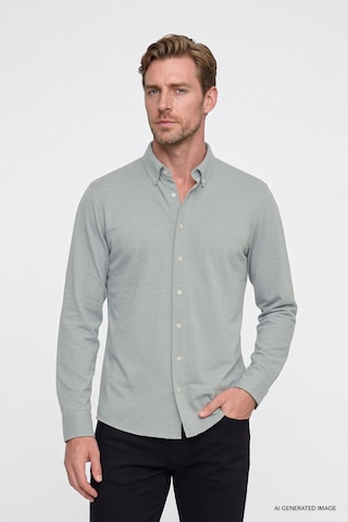 AC&Co / Altınyıldız Classics Erkek Hakı Pamuklu Tailored Slim Fit Dar Kesim Düğmeli Yaka Örme Gömlek Haki