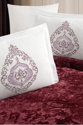 The Home Collection Bordo Larissa Fransız Güpürlü Battaniye Seti
