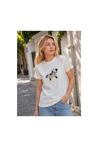 Meridefashion Nakışlı At Figürlü Beyaz Kadın Tişört Günlük Outdoor Şık Bluz L