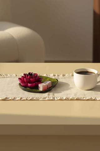 Pembe Lotus Çiçeği Dekoratif Tabak