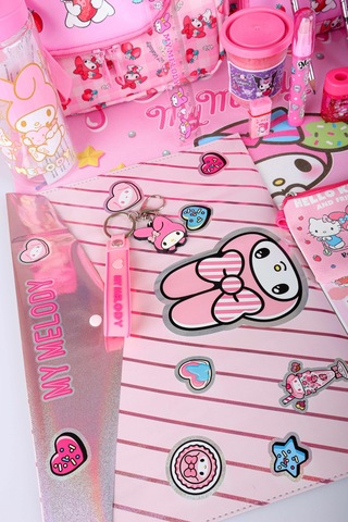 X Dekomus Lisanslı My Melody Sweet Berry Collection Full Kırtasiye Seti Okul,termoslu Beslenme Ve Kalem Çantası,beslenme Kabı,matara Açık Gri