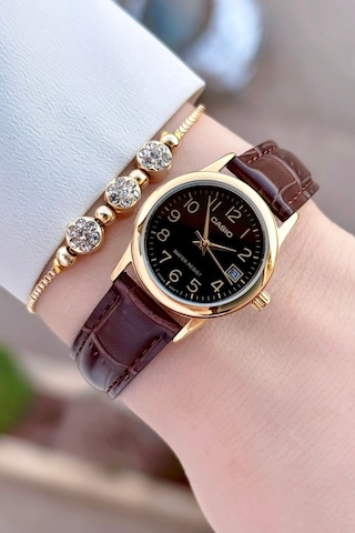 Casio Csıste214 Kadın Kol Saati