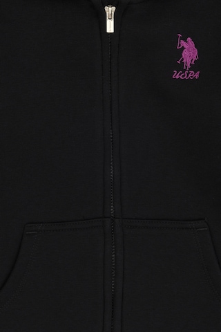 U.S. Polo Assn. Kız Çocuk Siyah Kapüşonlu Fermuarlı Şardonlu Basic Sweatshirt 50316809-VR046