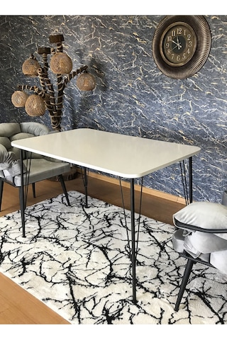 Yirmi15 Metal Siyah Ayaklı 70x110 Cm White Eclipse Çalışma Masası- Beyaz Masa