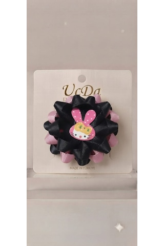 Ucda Tavşan Figürlü Katmer Yıldız Lastik Toka 7x7 Cm Pembe - Siyah Ucda Tavşan Figürlü Katmer Yıldız Lastik Toka 7x7 Cm Pembe - Siyah