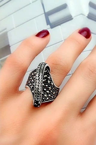Swarovski Taşlı Markazit Taş Detaylı Gümüş Tasarım Yüzük 19