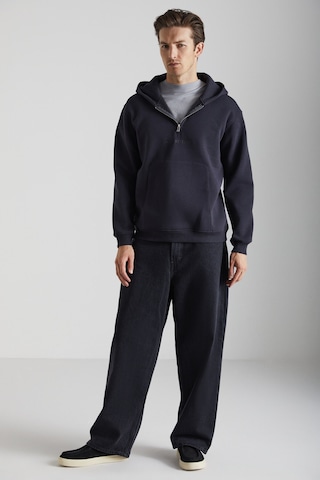 Grimelange Pavle Erkek Kapüşonlu Kanguru Cepli Fermuar Yakalı Siyah Sweatshirt