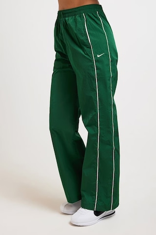 Sportswear Windrunner High-waisted Woven Open-hem Yeşil Kadın Eşofman Altı Yeşil