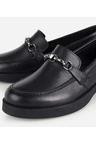 Hotiç Kadın Deri Siyah Metal Zincir Detaylı Klasik Loafer 01ayh334760a100 01ayh334760a100