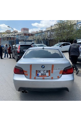 BMW E60 KARE PLAKALIK