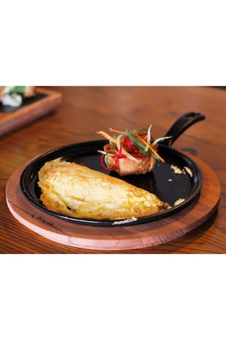 Lava Döküm Ahşap Altlıklı Krep. Pizza. Pankek Tavası 26 CM.