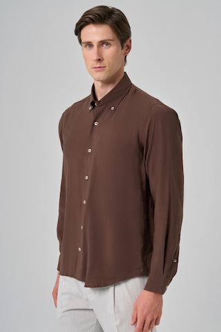 Morven Erkek Kahve Trend Düz Desen Dynamic Fit Düğmeli Yaka Gömlek 25ms004030400 Kahve Kahve