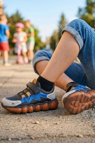 In Step Thunder Işıklı Görünümlü Ortopedik Tabanlı Erkek Çocuk Spor Ayakkabı Lacivert