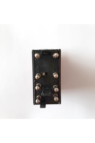 Mercedes R107 W126 W201 Dörtlü Flaşör Düğmesi 0008209010