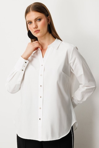 Ekol Kadın Büyük Beden Önü Düğmeli Polo Yaka Gömlek 3549 Ekru Ekru