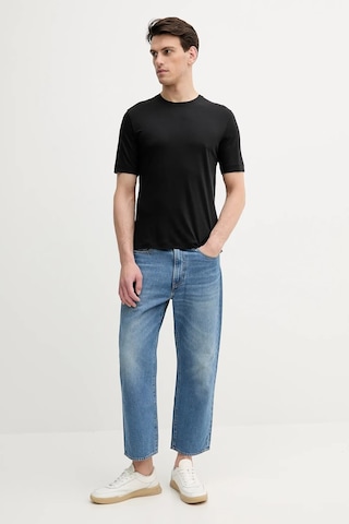 Liyosel Karışımlı Yırtmaçlı Regular Fit T-shirt Erkek Siyah T-shirt - 325p361vs104k Siyah